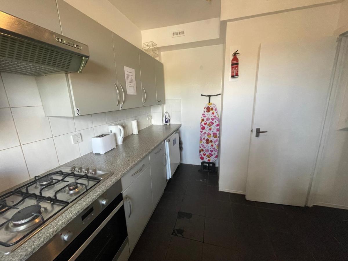 3 In Shared In Foresthill 2023 Privatunterkunft
